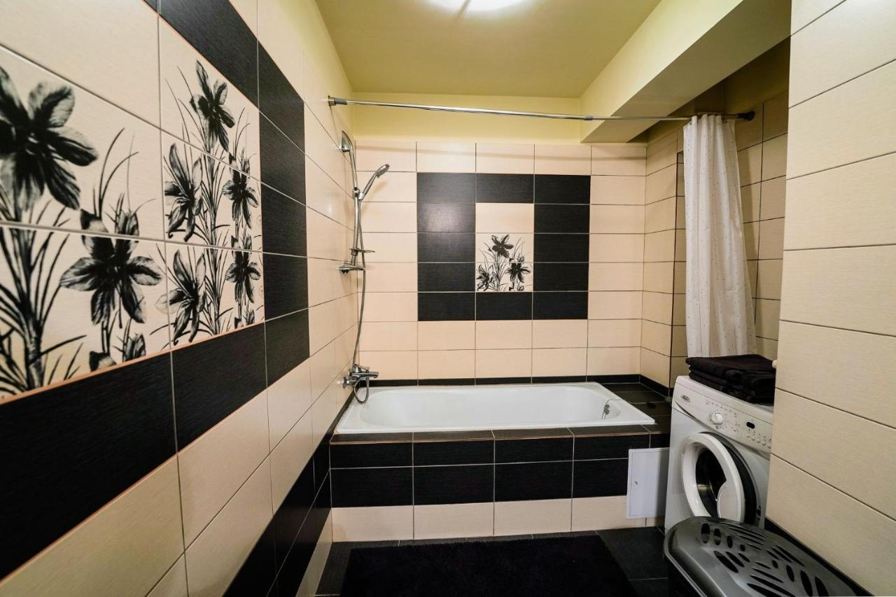 Quiet 3-Room Apt - 2 Parking Spaces - 5 Min Bus ฟลอเรชติ ภายนอก รูปภาพ
