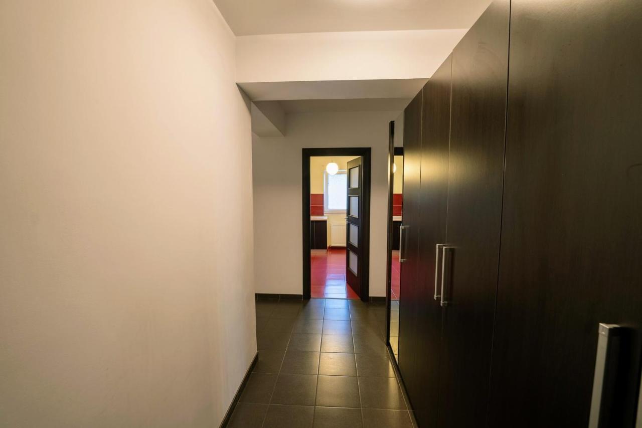 Quiet 3-Room Apt - 2 Parking Spaces - 5 Min Bus ฟลอเรชติ ภายนอก รูปภาพ