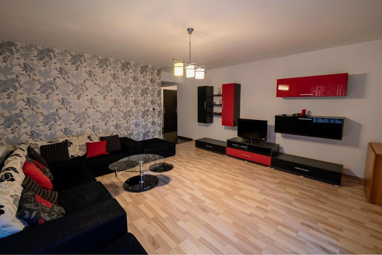 Quiet 3-Room Apt - 2 Parking Spaces - 5 Min Bus ฟลอเรชติ ภายนอก รูปภาพ